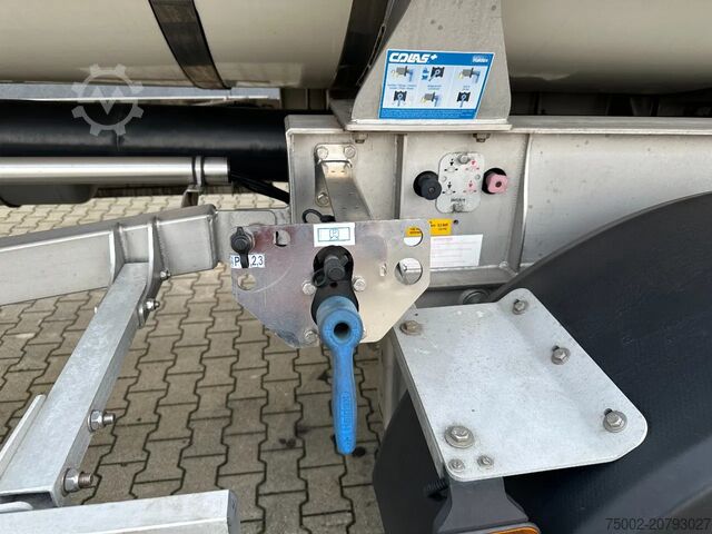 Food tanker Van Hool FOOD / 39.000L / 3-COMP / INOX / NL-trailer / A...