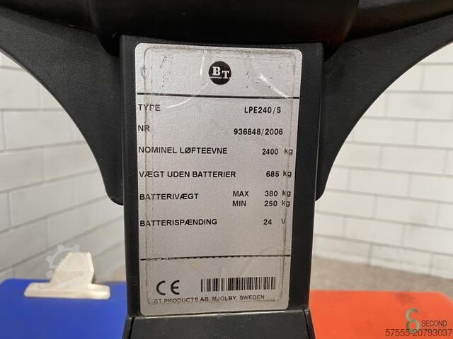 Pallet truck BT LPE240