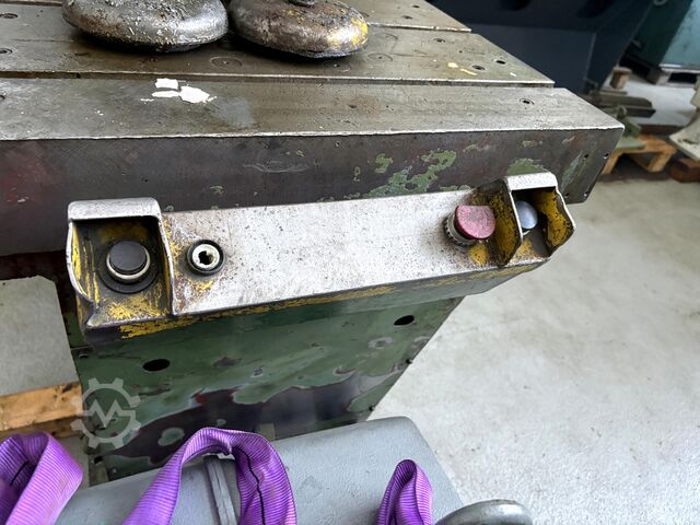 Hydraulic press LAUFFER Hydraulikpresse