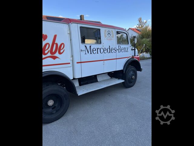 Standard tractor unit Mercedes Benz L710
