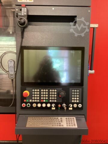 Vertikales Bearbeitungszentrum EMCO MMV 2000
