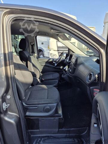 Passenger Bus Mercedes-Benz Vito VITO 111 CDI TOURER