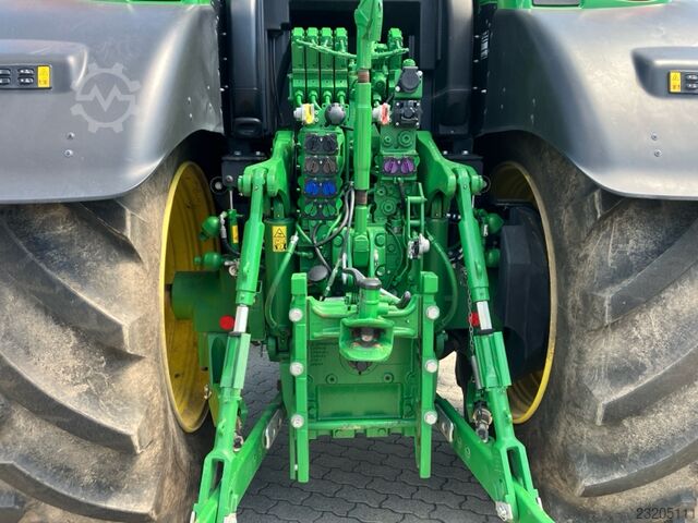John Deere 6R250 mit FKH/ FZW/ CommandPro John Deere 6R250 mit FKH/ FZW/ CommandPro