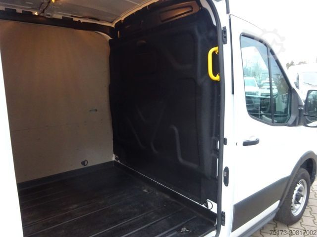 Kastenwagen FORD Transit Kasten 310 L3H2 130PS DAB+