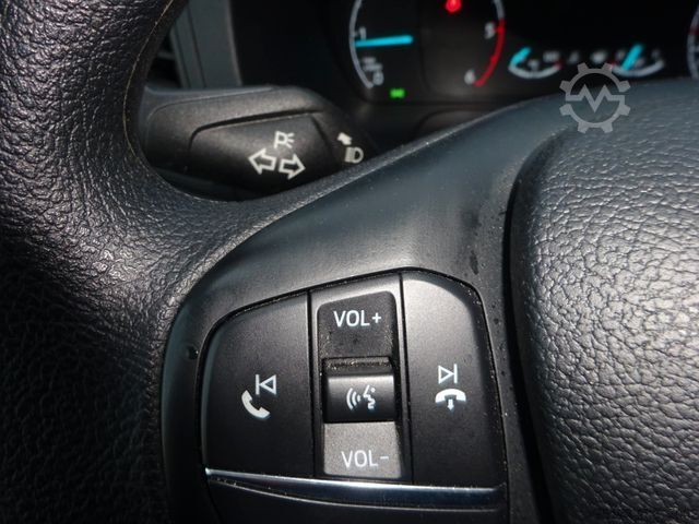 Kastenwagen FORD Transit Kasten 310 L3H2 130PS DAB+