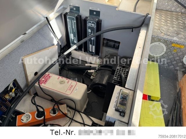 Sonstige MERCEDES-BENZ Vario 814D Doka Maxi 6 Sitz DiffSperre orig40tkm