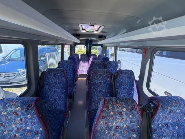 Kleinbus MERCEDES-BENZ Sprinter 17 Sitzer 2x Klima Heizung