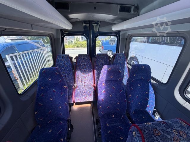 Kleinbus MERCEDES-BENZ Sprinter 17 Sitzer 2x Klima Heizung