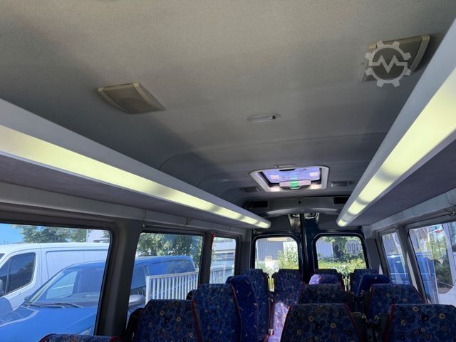 Kleinbus MERCEDES-BENZ Sprinter 17 Sitzer 2x Klima Heizung