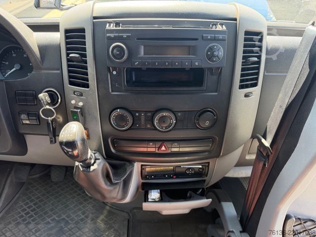 Kleinbus MERCEDES-BENZ Sprinter 17 Sitzer 2x Klima Heizung