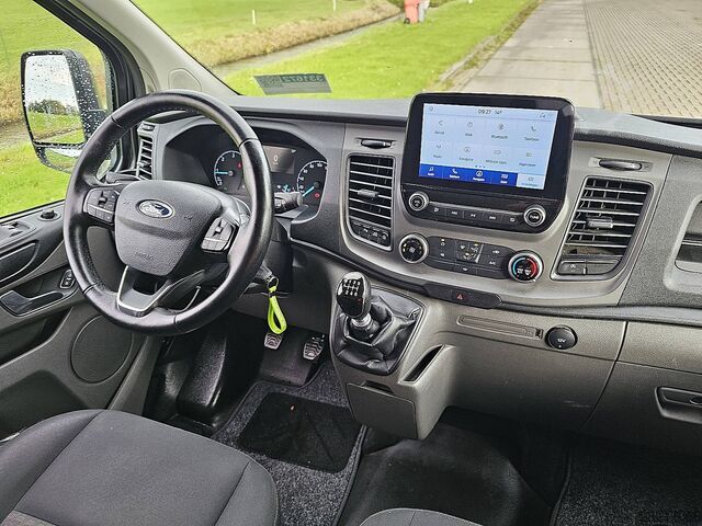 FORD TRANSIT CUSTOM 2.0 L1H1 Navigation Euro 6, Camera, Body-Colored Bumpers, 1 Owner, 130 hp, 3-Sea FORD TRANSIT CUSTOM 2.0 L1H1 Navi Euro6 Camera Bumpe...
