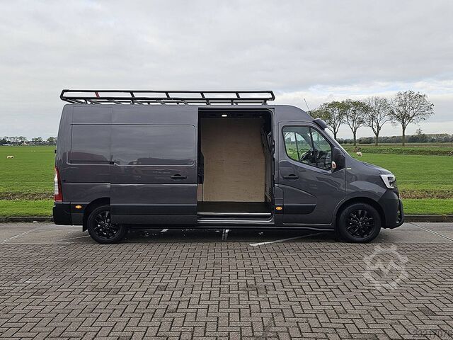 RENAULT MASTER 2.3 L3H2, excellent spec, air conditioning, alloy wheels, navigation, parking sensors RENAULT MASTER 2.3 L3H2, SUPERDIK!, airco, LMV, navi, p...