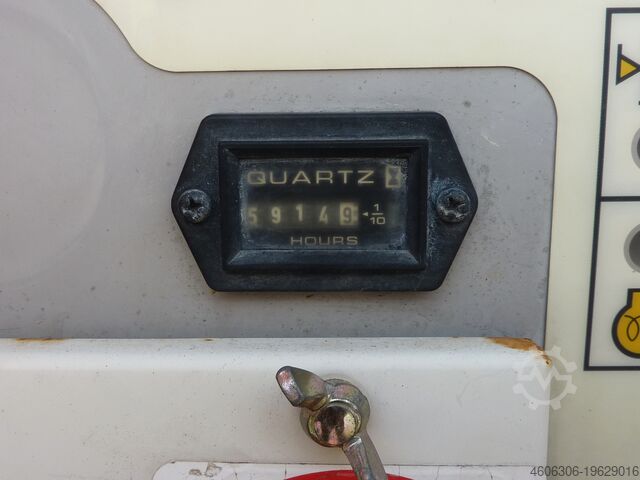 Teleskoparbeitsbühne Aichi SP14 CJ