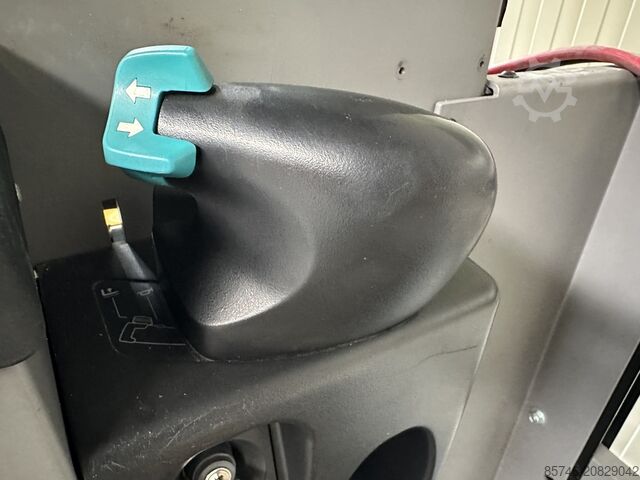 EKS 308 - Drahtführung !! PSA !! Triplex Freihub (FFL) !! JUNGHEINRICH EKS 308 - Wire Guidance !! PSA !! Triplex FFL !!