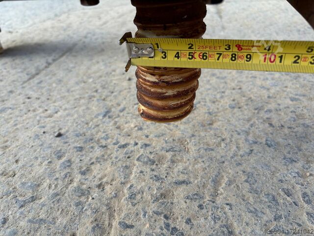 Stainless Steel Hoppers x 4 Stainless Steel Hoppers x 4