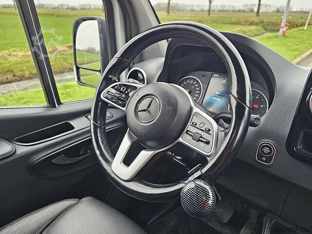 High-roof van MERCEDES-BENZ SPRINTER 314 L2H2 Mbux10 Automaat