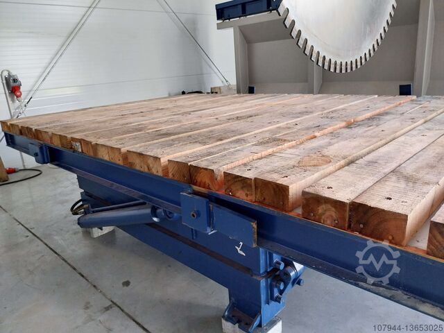 Stone circular saw with 1 degree inclination. Dianormet DSL-1200 45Q