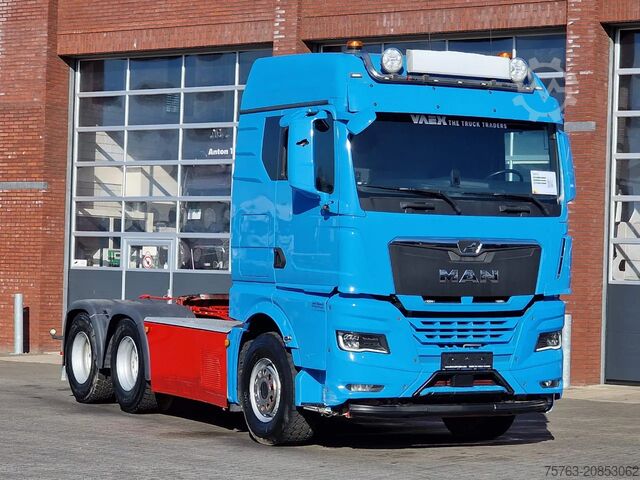 Standard-SZM MAN TGX 33.510 6x4 - Facelift - Low km 252Tkm - Nav...