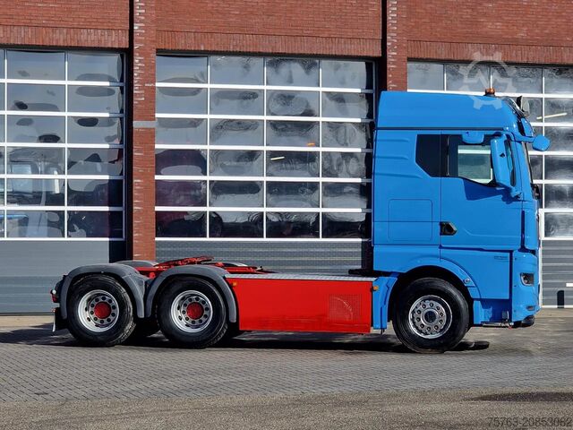 Standard-SZM MAN TGX 33.510 6x4 - Facelift - Low km 252Tkm - Nav...