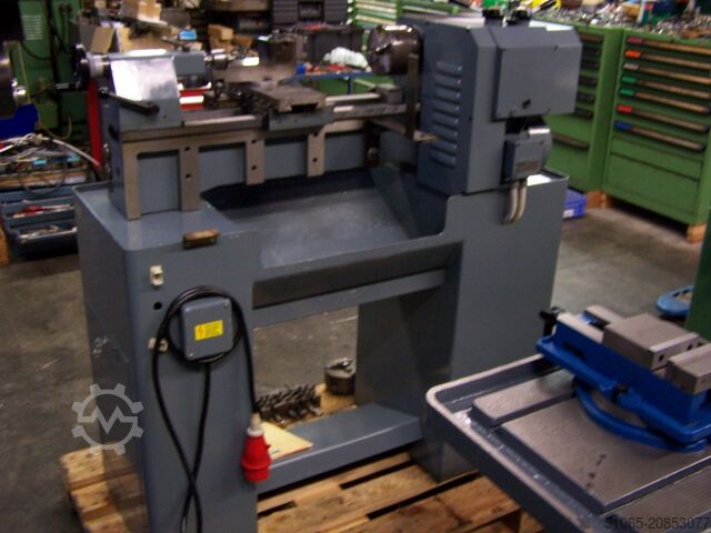 Leit-/Zugspindeldrehmaschine Weiler Primus