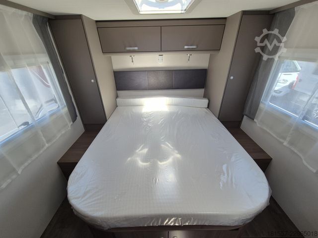 Semi-integrated camper CARADO Edition26 T Ford 449 Hubbett / Automatik / Backo