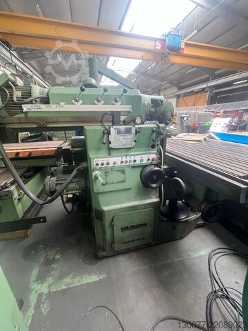 Milling machine Huron MU6