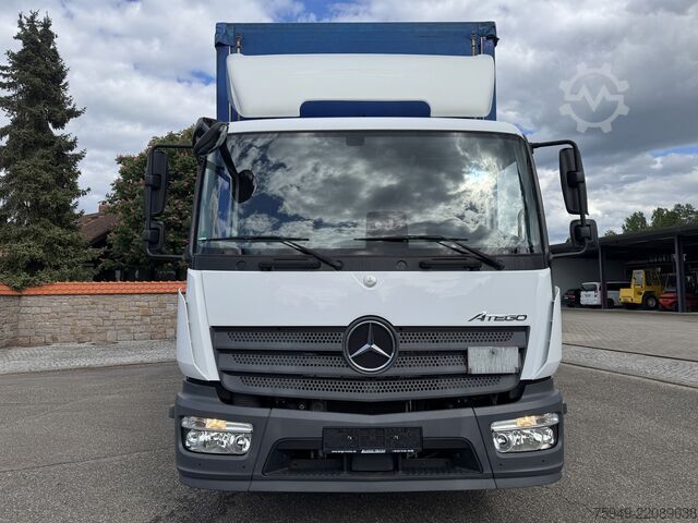 Atego 1221 L tail lift 1.5t, Edscha sliding roof, air conditioning Mercedes-Benz Atego 1221 L Pr/Pl., LBW 1,5to. , Klima