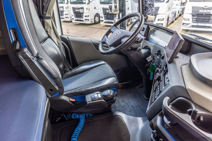 Standard tractor VOLVO FH 500 -6X4