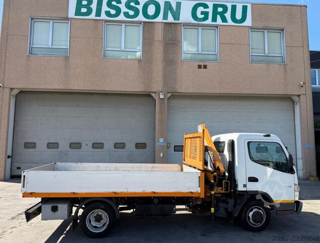 Truck with fixed flatbed Mitsubishi Canter 3C15