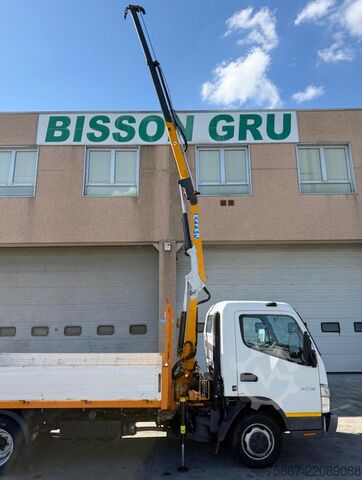 Truck with fixed flatbed Mitsubishi Canter 3C15