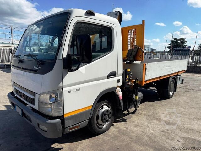 Truck with fixed flatbed Mitsubishi Canter 3C15