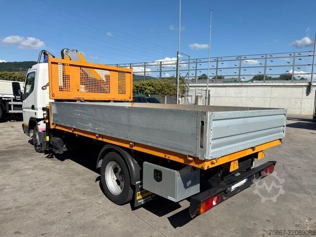 Truck with fixed flatbed Mitsubishi Canter 3C15