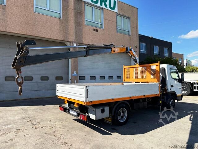 Truck with fixed flatbed Mitsubishi Canter 3C15