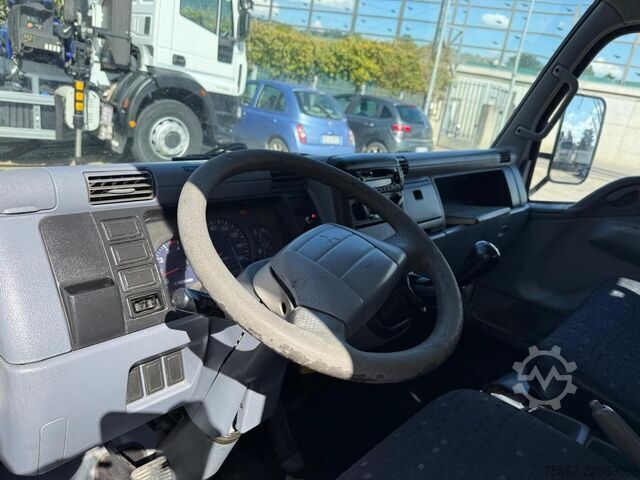 Truck with fixed flatbed Mitsubishi Canter 3C15