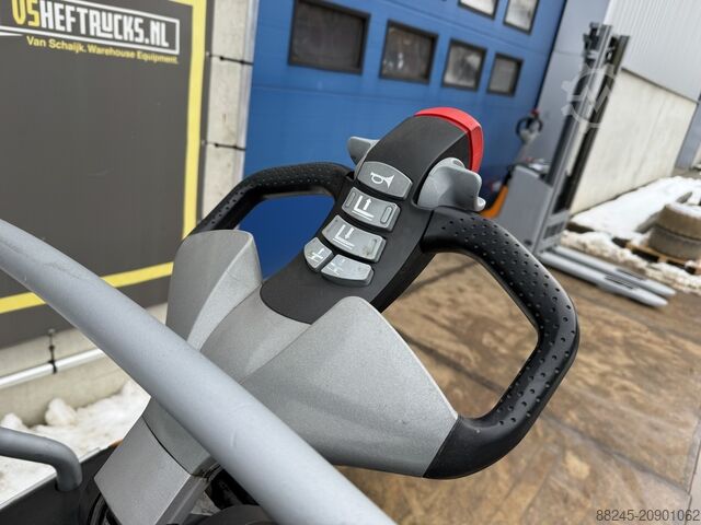 VS-22606 Electric double stacker Still EXD-SF 20 STILL EXD-SF 20