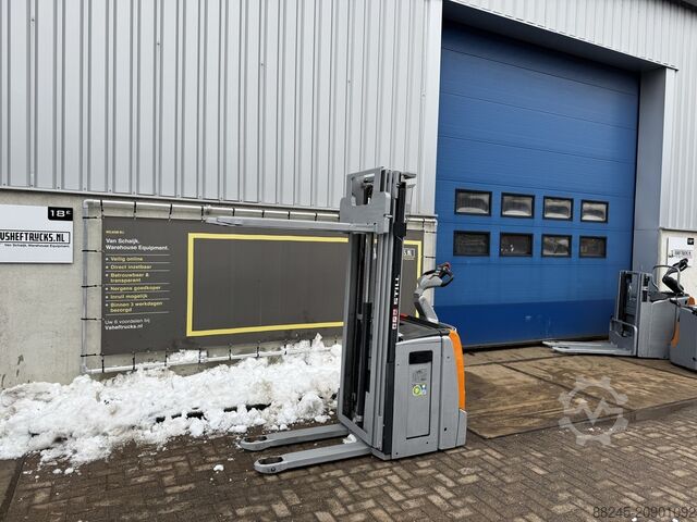 Electric stacker Still EXV SF 14 VS-22600 STILL EXV SF 14