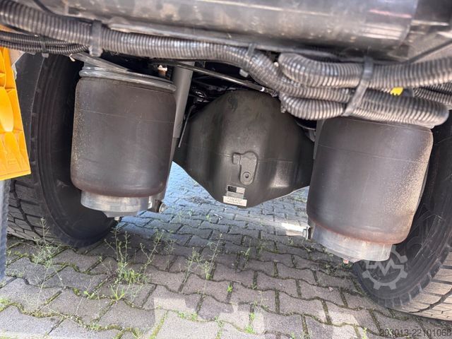 Kipper LKW VOLVO FE 320 4x2 KH Kipper AHK mit hydr.
