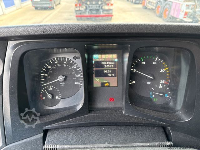 Betonpumpen-LKW MERCEDES-BENZ AROCS 3742 8x4 Euro 6 Sermac 5Z42