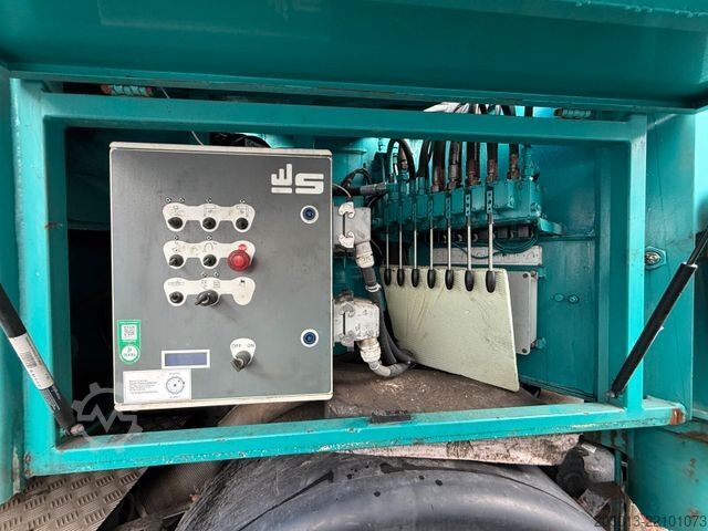 Betonpumpen-LKW MERCEDES-BENZ AROCS 3742 8x4 Euro 6 Sermac 5Z42
