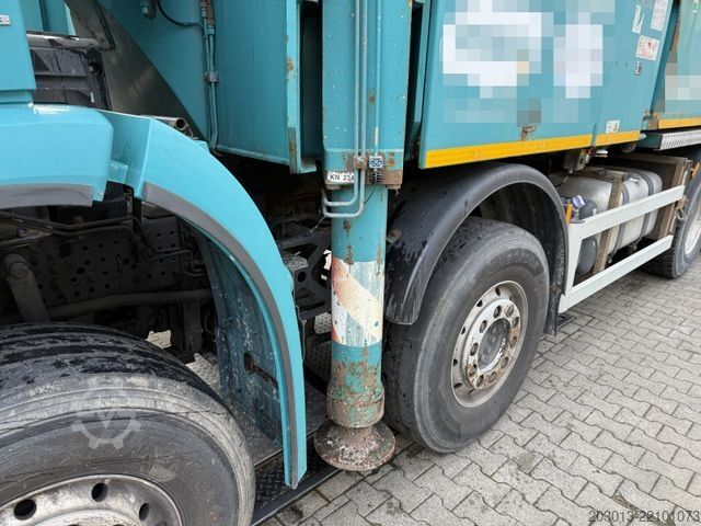 Betonpumpen-LKW MERCEDES-BENZ AROCS 3742 8x4 Euro 6 Sermac 5Z42
