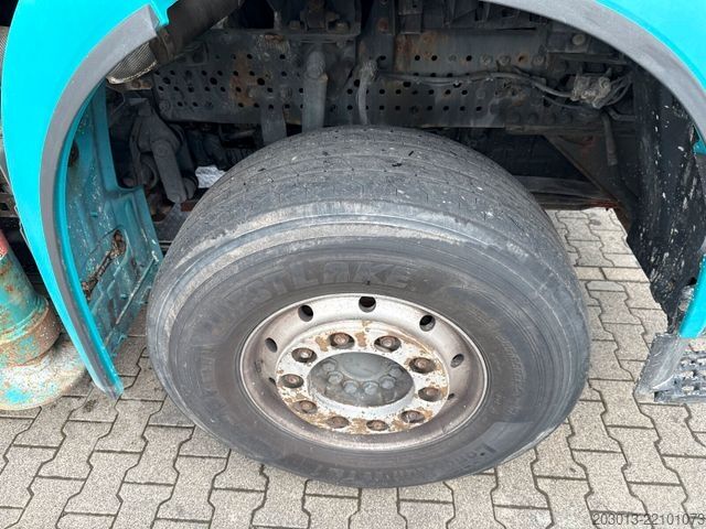 Betonpumpen-LKW MERCEDES-BENZ AROCS 3742 8x4 Euro 6 Sermac 5Z42