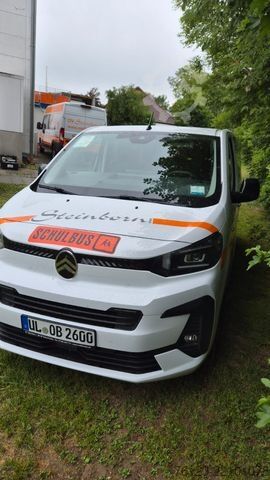 Minibus CITROEN SpaceTourer Spacetourer Plus M 9 Sitzer