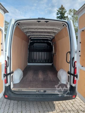 Kastenwagen RENAULT MASTER L3H2 P3 135le