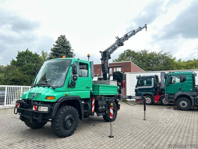 Truck mounted crane UNIMOG U400 + HIAB 122E 4x4