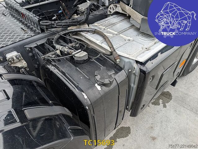 Standard-SZM Renault T 520
