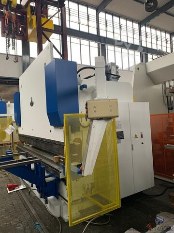 Press brake EHT EHPS 15-40