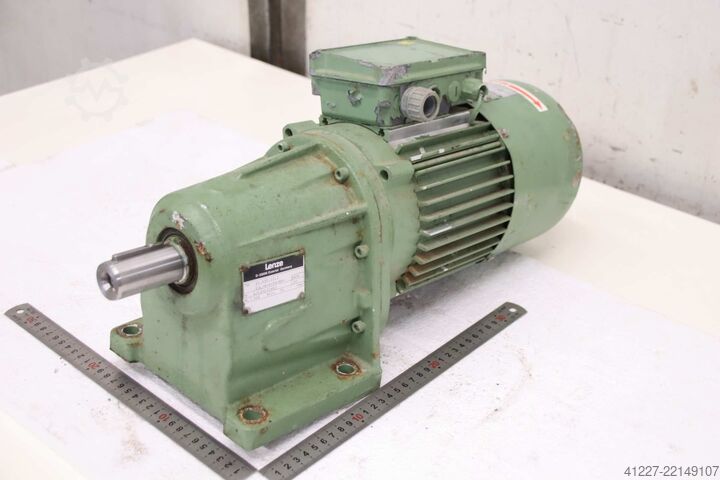 Geared motor 1.5 kW 70 rpm Lenze 12.622.12.1  90L/4-H-TH-BR-