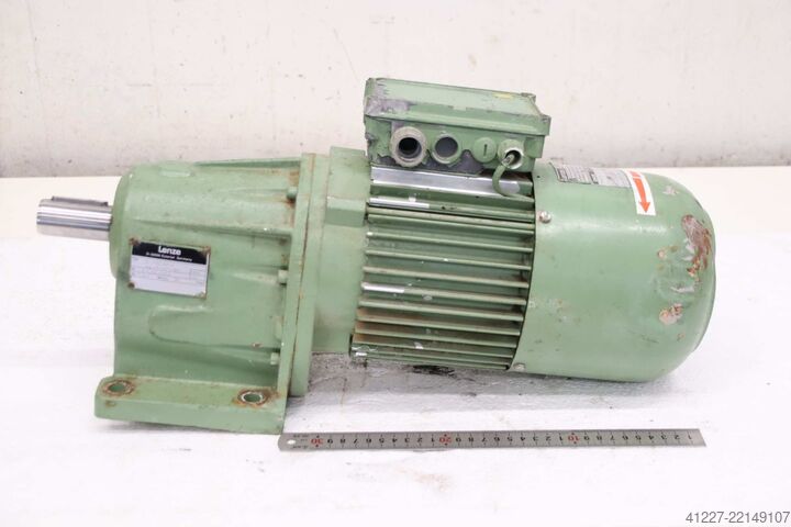Geared motor 1.5 kW 70 rpm Lenze 12.622.12.1  90L/4-H-TH-BR-