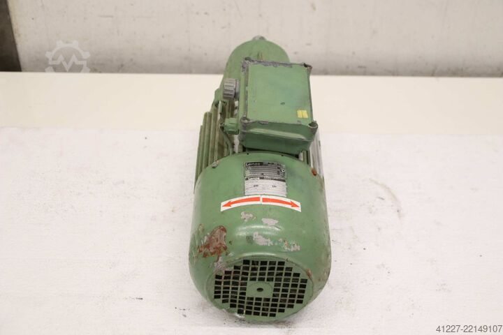 Geared motor 1.5 kW 70 rpm Lenze 12.622.12.1  90L/4-H-TH-BR-