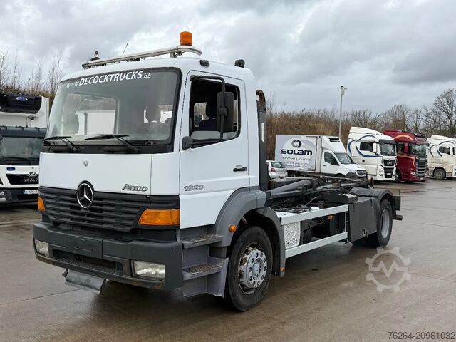 Hook arm system Mercedes-Benz Axor 1823 HAAKSYSTEEM